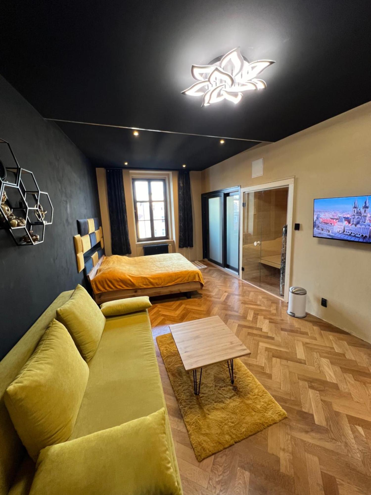 Wenceslas Square Apartment 150 M2 Prague Exterior photo